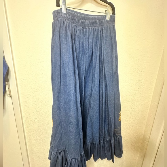 Vintage Andrea Sport Western hand painted Maxi Skirt length 33 waist 12in flat - Picture 5 of 6